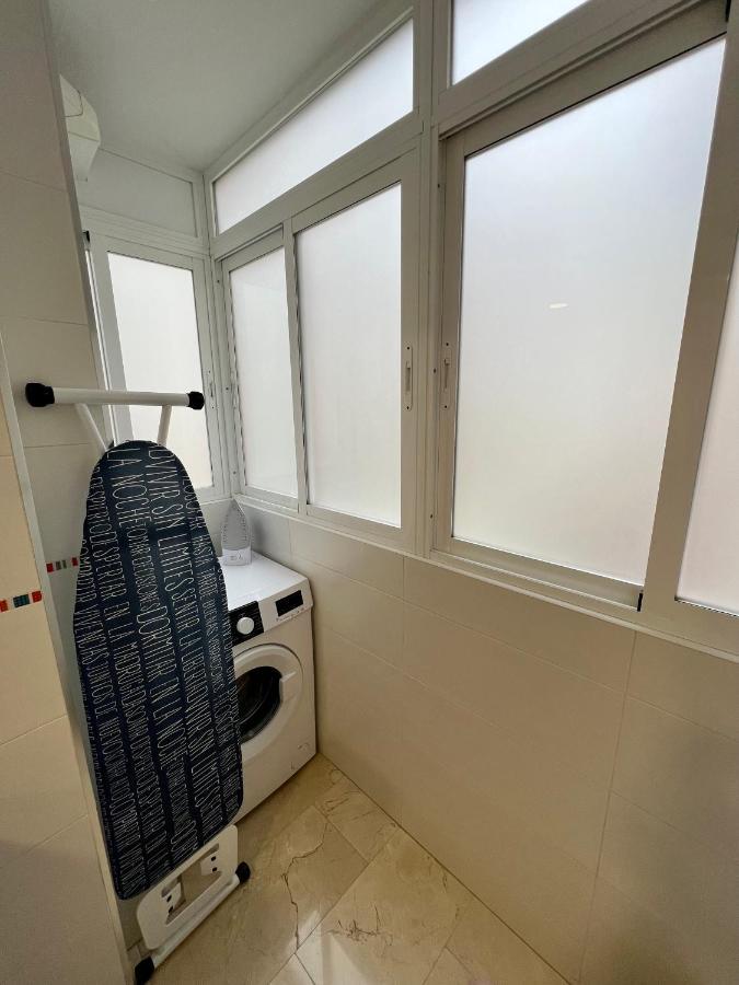 Apartamentos Prestige Suites Malaga III エクステリア 写真