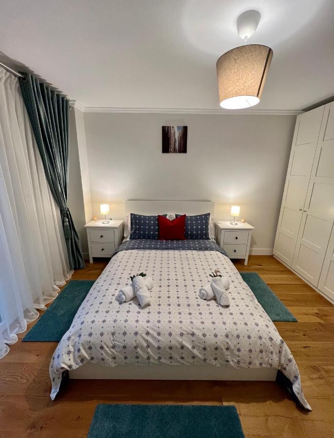 Apartamentos Prestige Suites Malaga III エクステリア 写真